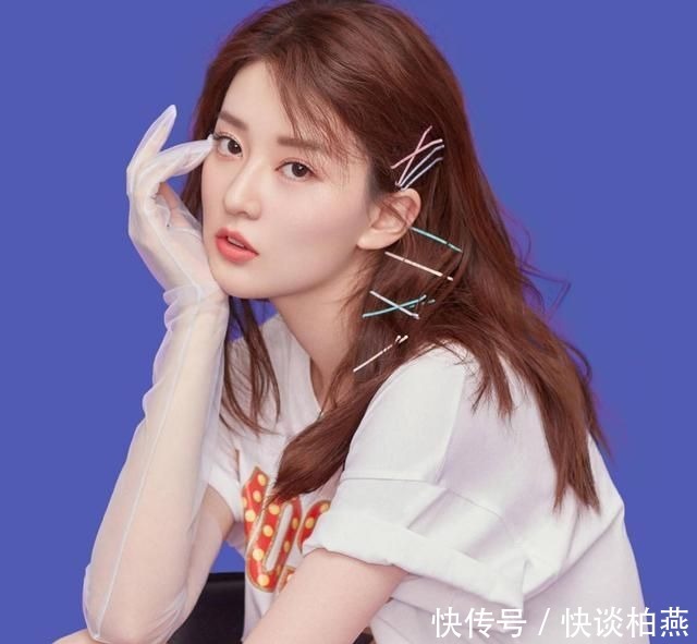 喬欣家庭背景深度解析:探秘?zé)赡粌?nèi)外的人生底色與成長軌跡