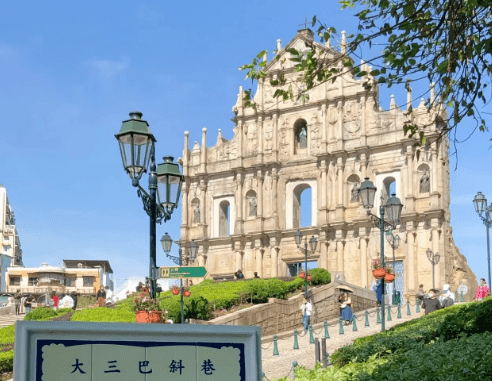 時(shí)空回溯:小巷深處的新澳門(mén)彩最快開(kāi)獎(jiǎng)記錄探秘