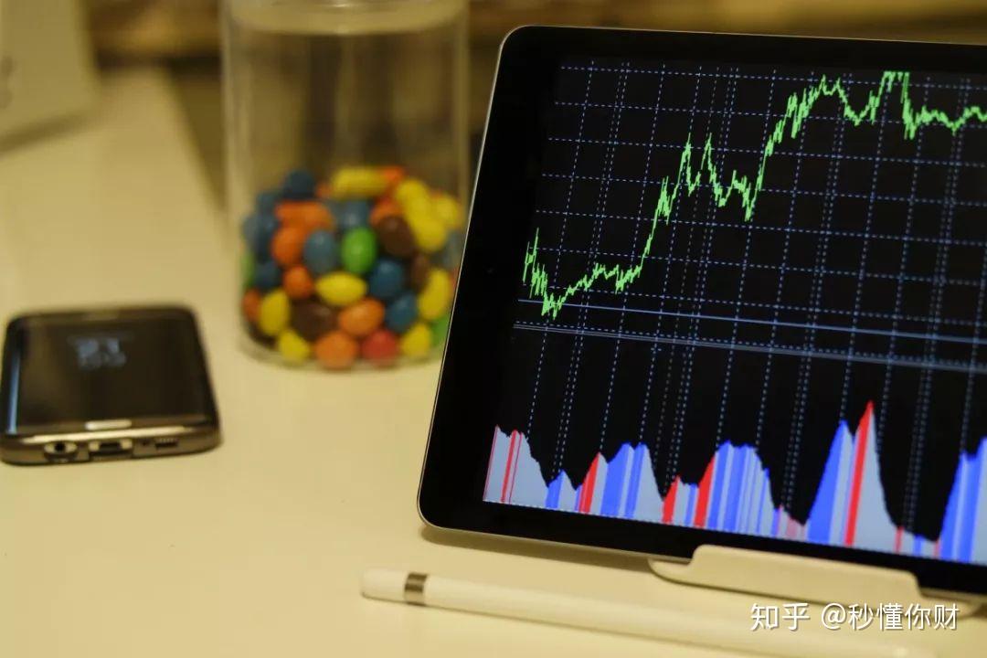 新門內(nèi)部資料精準(zhǔn)期期：深度解析其價值、風(fēng)險與獲取策略