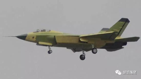 軍迷CG殲26垂直起降戰(zhàn)機(jī):深度解析中國(guó)空天夢(mèng)想與技術(shù)前瞻