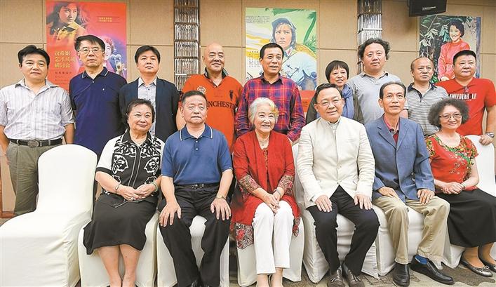 演員祝希娟個人資料深度解析:銀幕傳奇的藝術(shù)人生與幕后故事