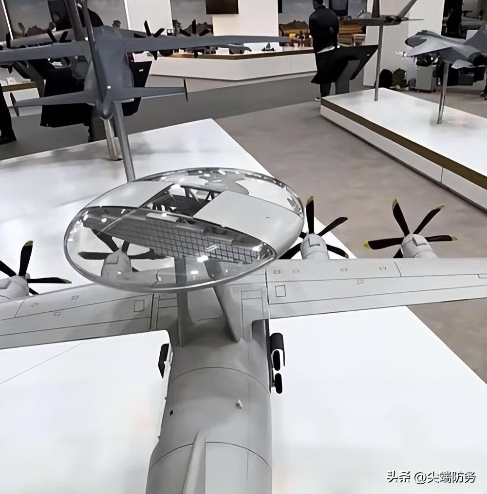 空警200價(jià)格深度解析:探尋國(guó)產(chǎn)預(yù)警機(jī)的價(jià)值與成本邏輯